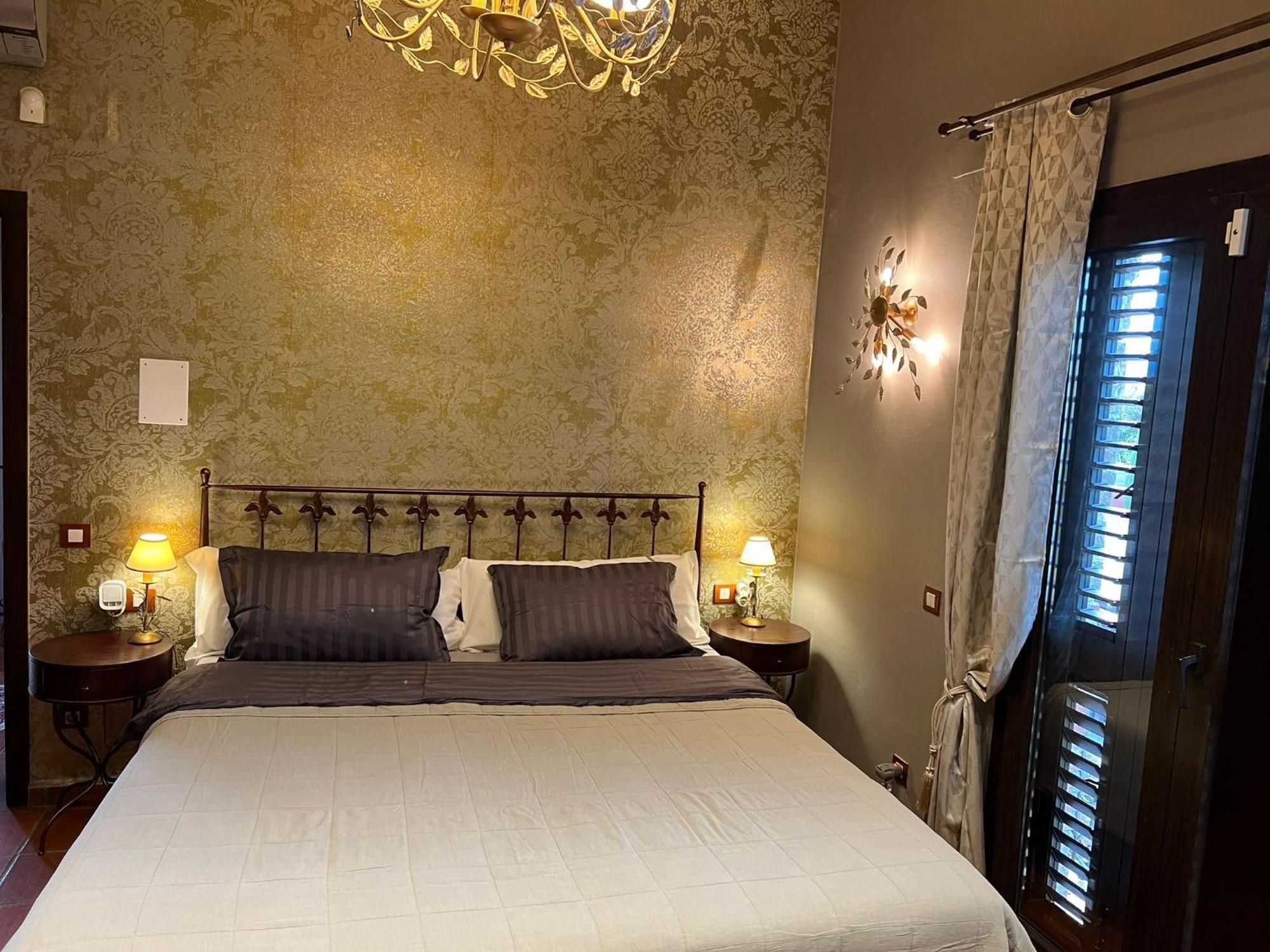 Villa Sol Peralada Golf Экстерьер фото